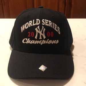 New York Yankees 2000 World Series Champions Hat